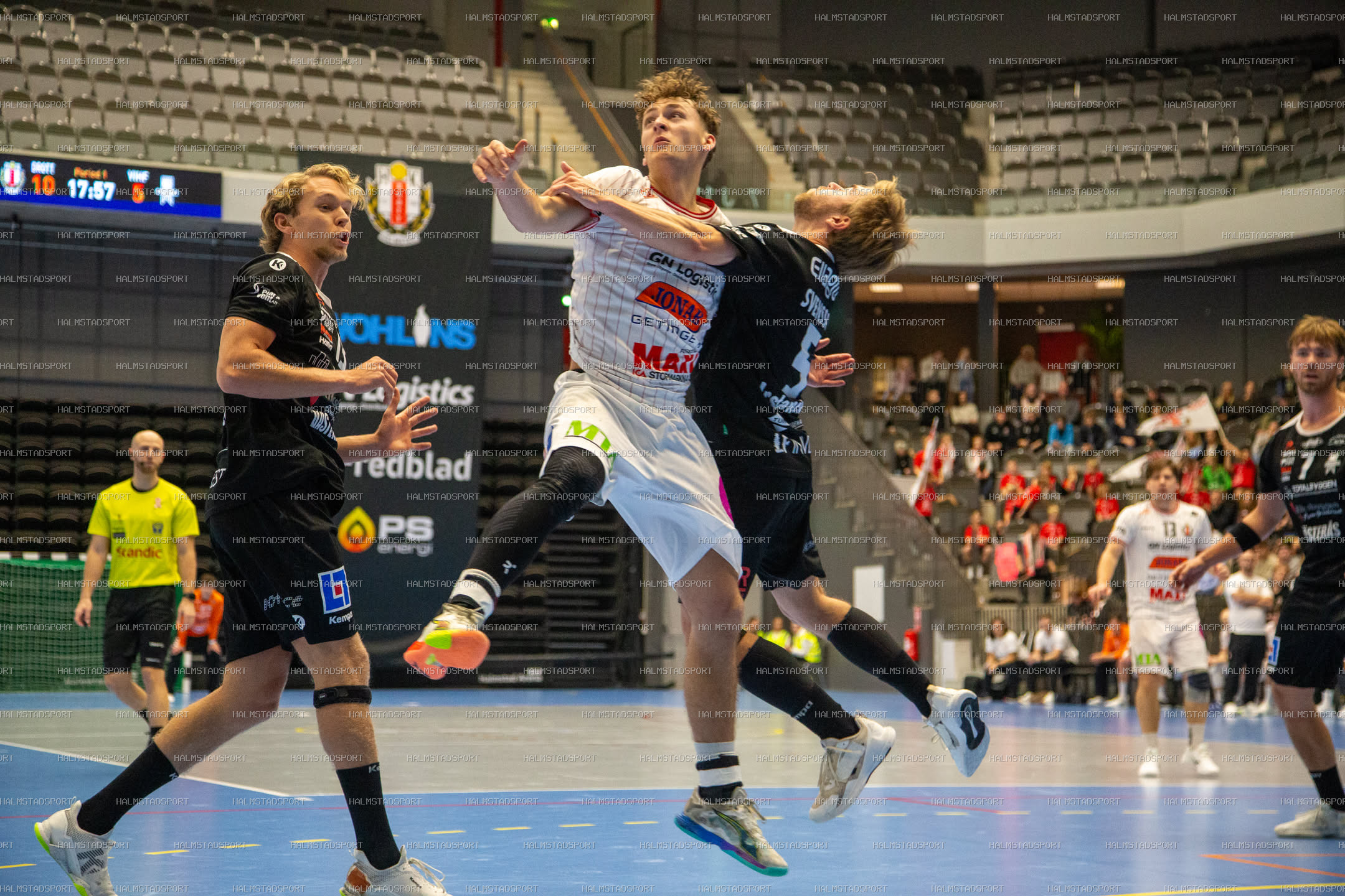 HK Drott - Västerås / Irsta HK Herr · Foto: Halmstadsport