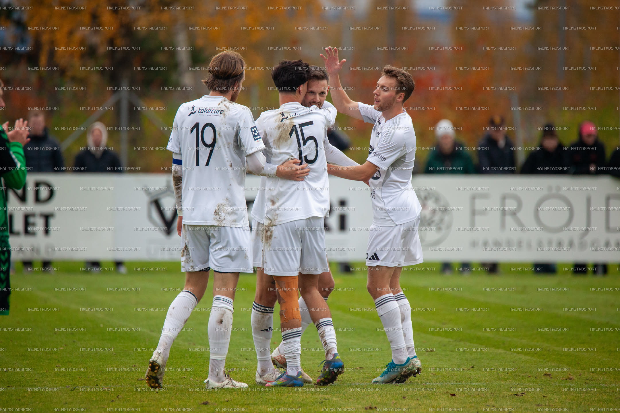 Laholms FK - BK Olympic · Foto: Halmstadsport