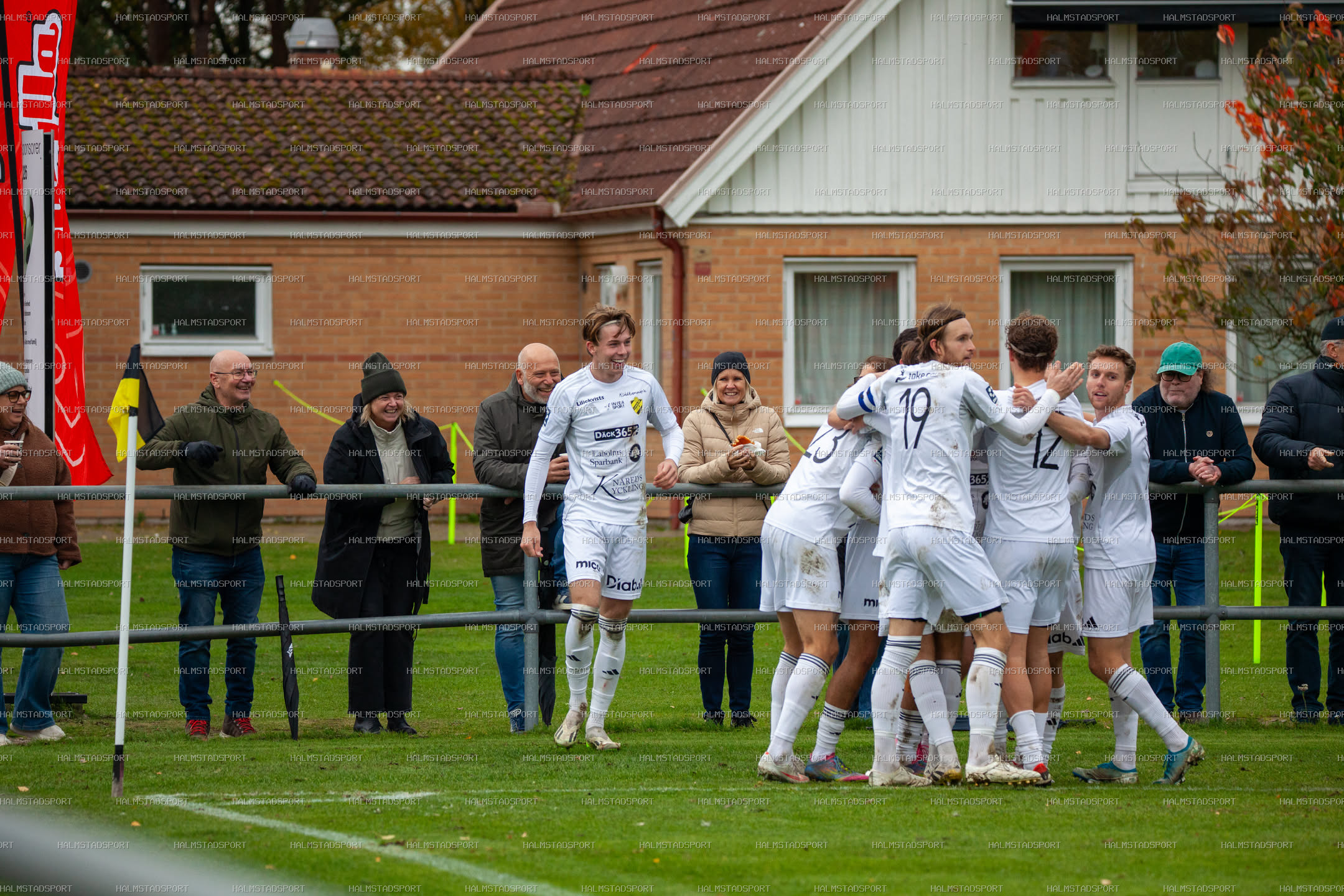 Laholms FK - BK Olympic · Foto: Halmstadsport