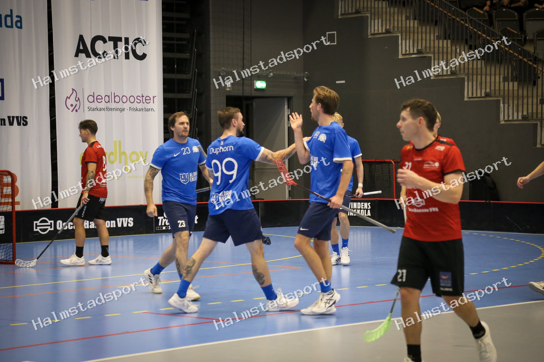 Halmstad Innebandy - Vinberg IBS · Foto: Halmstadsport