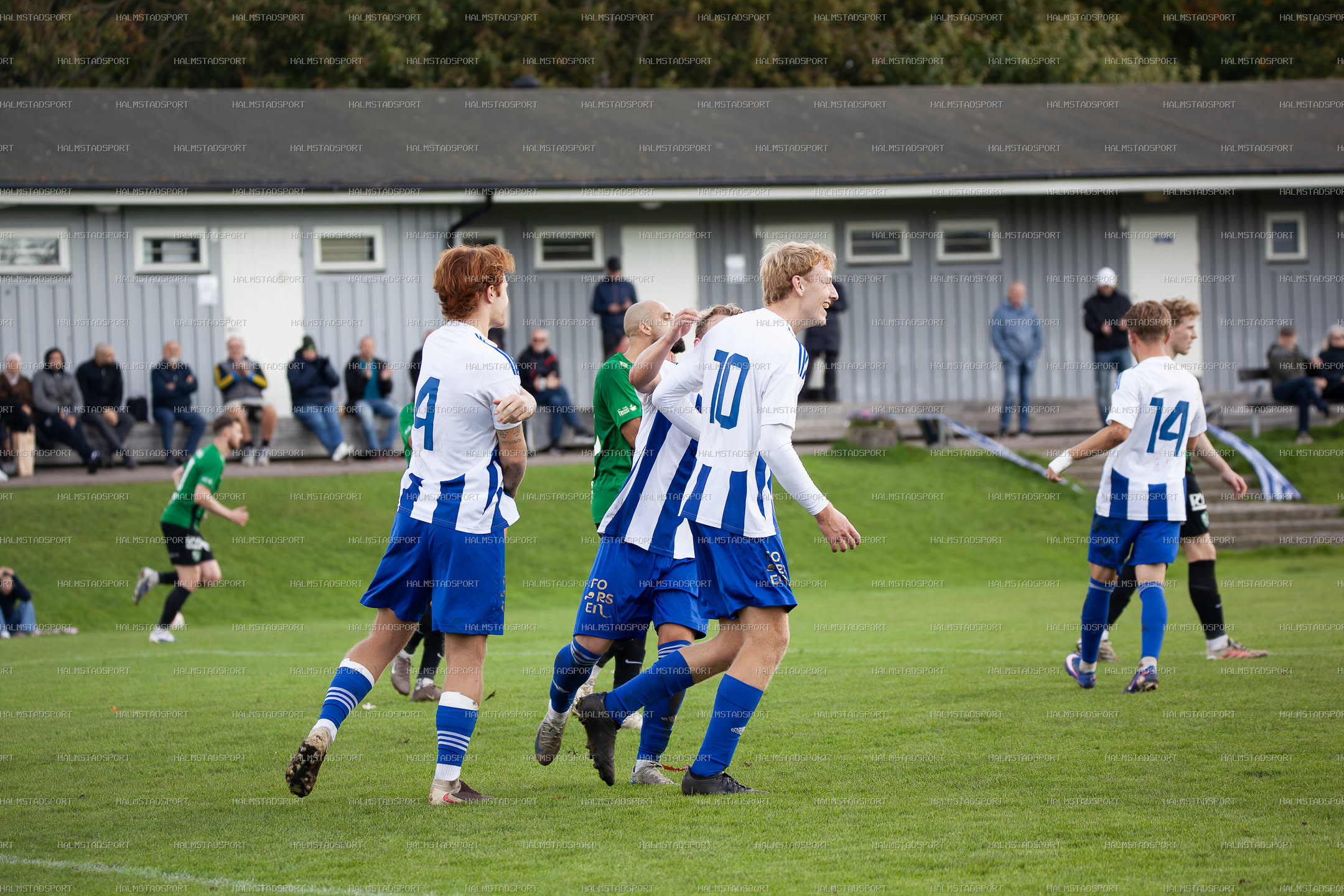 IF Centern - Högaborgs BK · Foto: Halmstadsport
