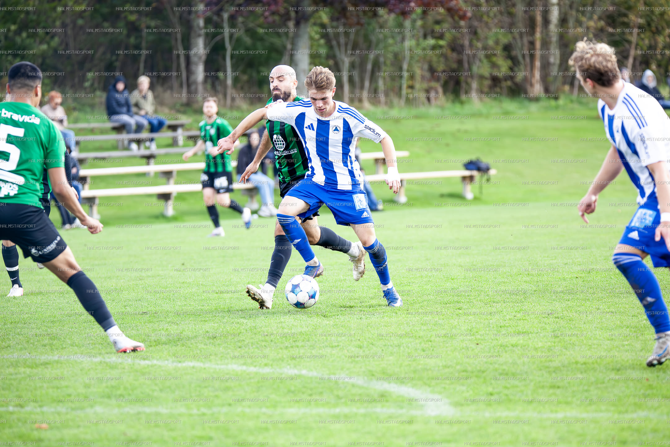 IF Centern - Högaborgs BK · Foto: Halmstadsport