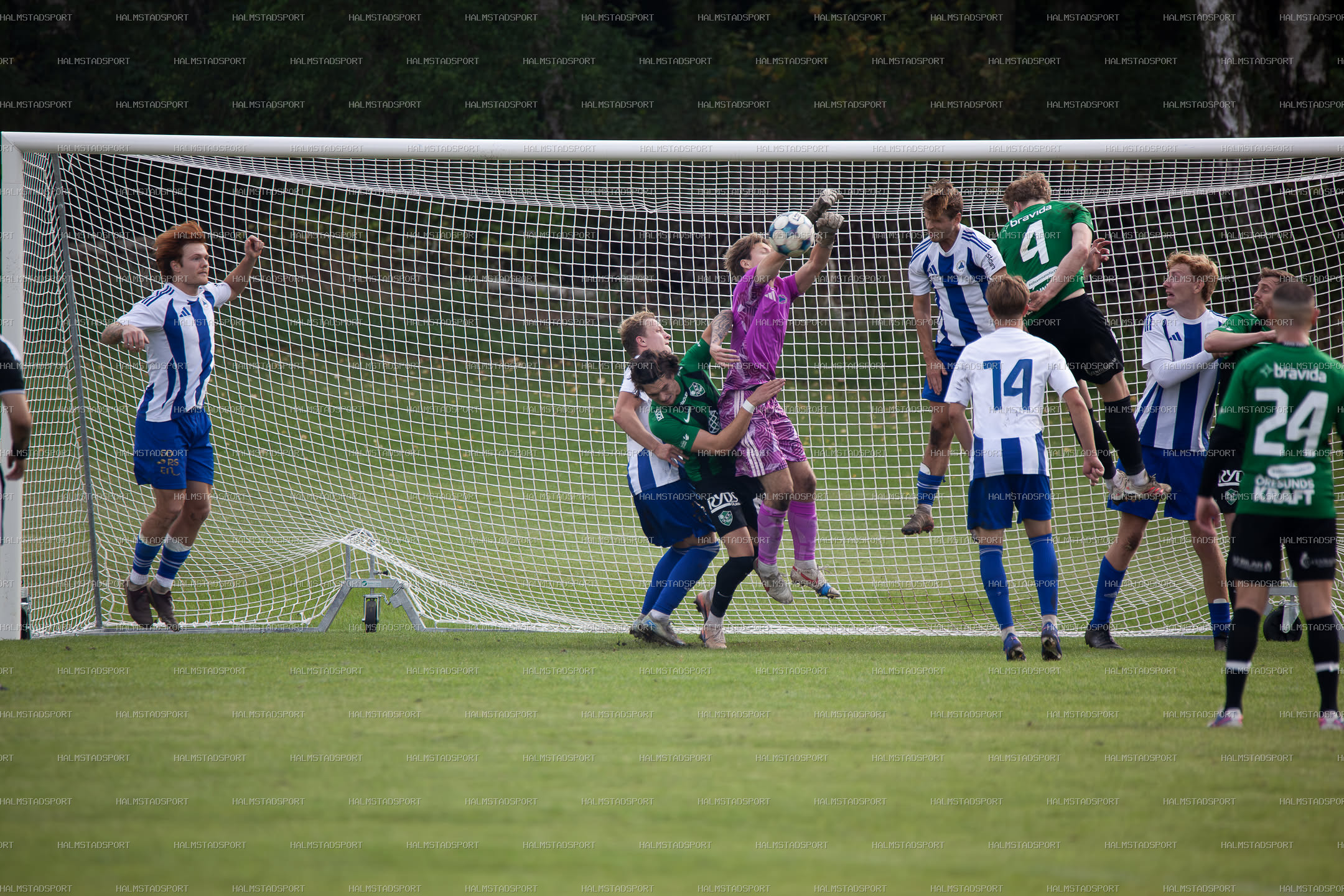 IF Centern - Högaborgs BK · Foto: Halmstadsport