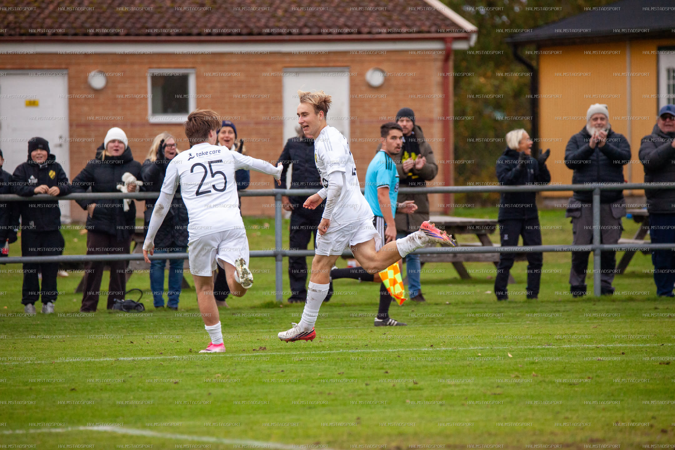 Laholms FK - BK Olympic · Foto: Halmstadsport