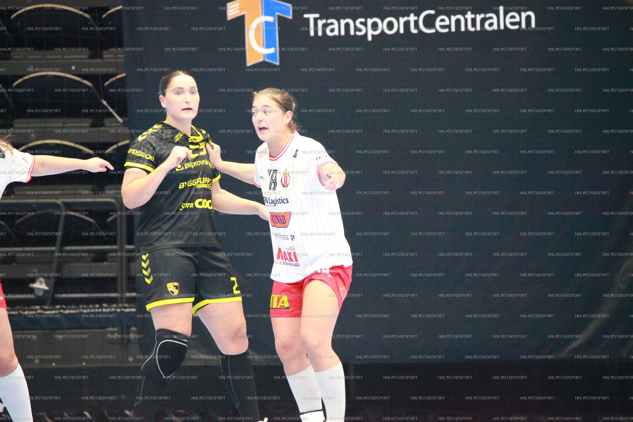 HK Drott - Kärra HF · Foto: Halmstadsport