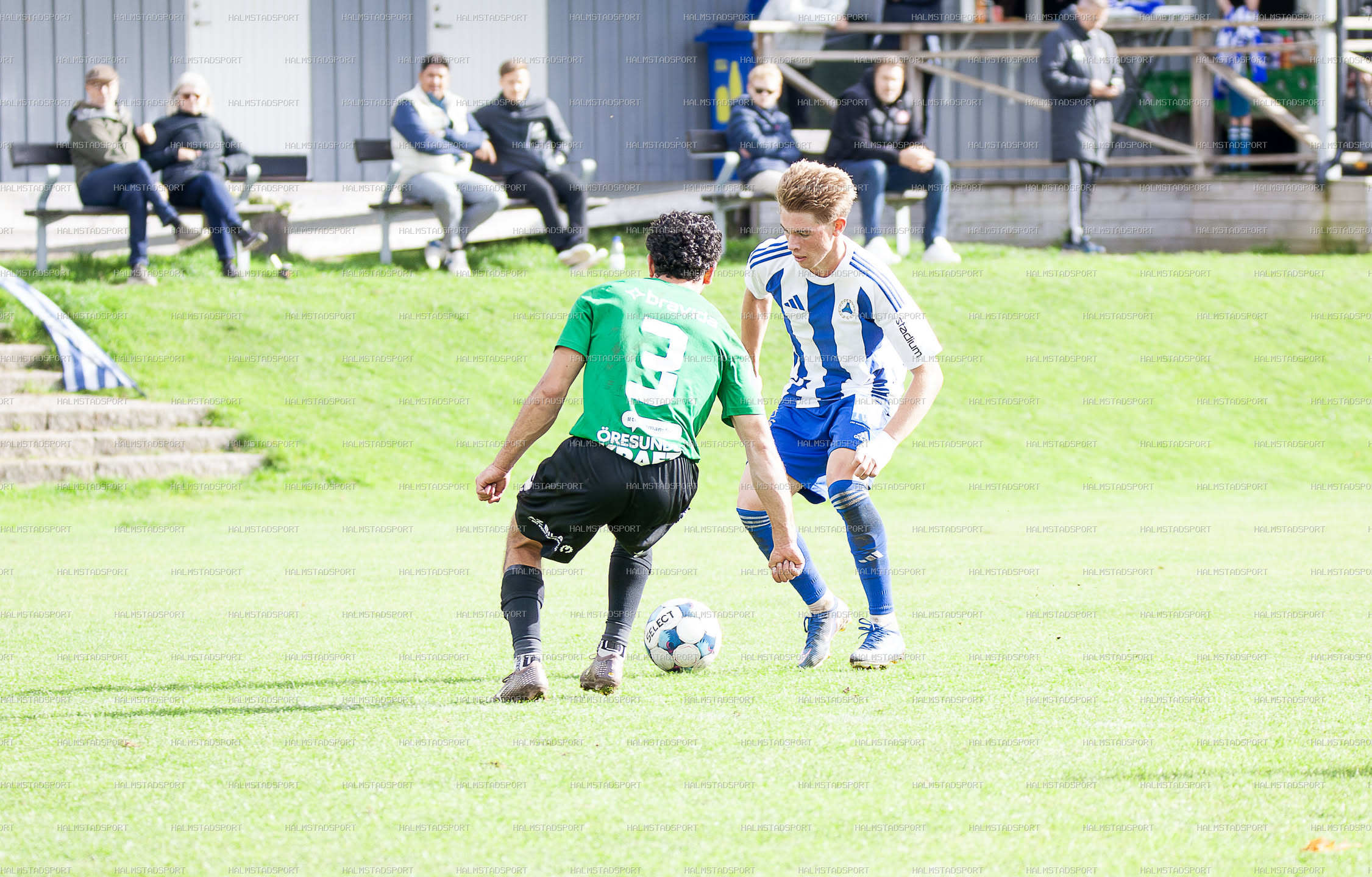 IF Centern - Högaborgs BK · Foto: Halmstadsport