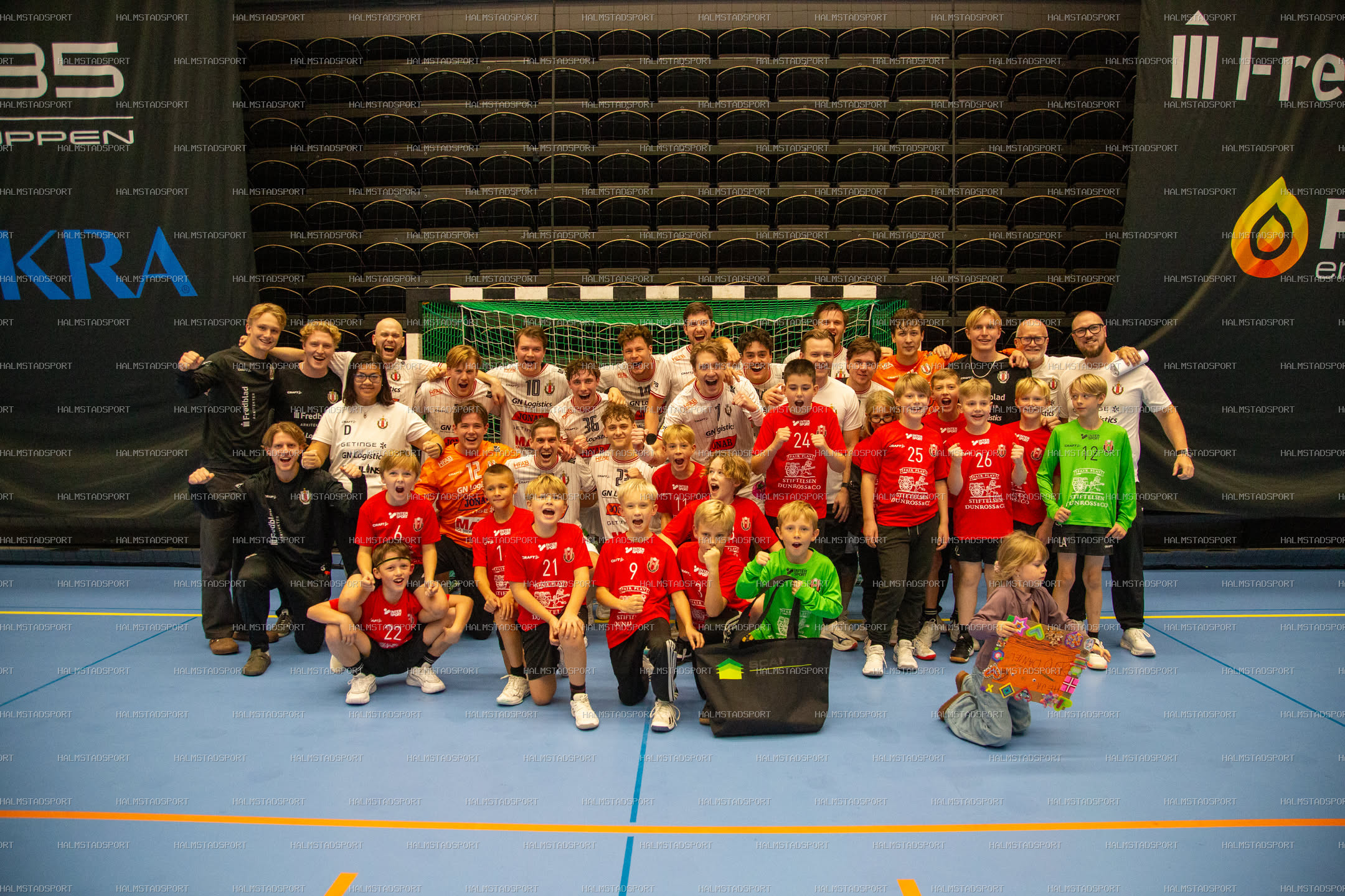 HK Drott - Västerås / Irsta HK Herr · Foto: Halmstadsport