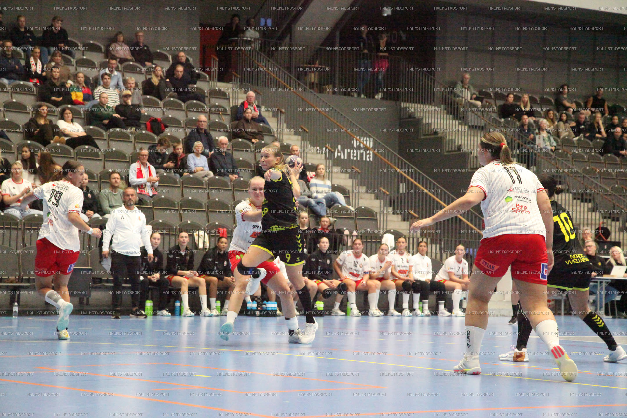 HK Drott - Kärra HF · Foto: Halmstadsport