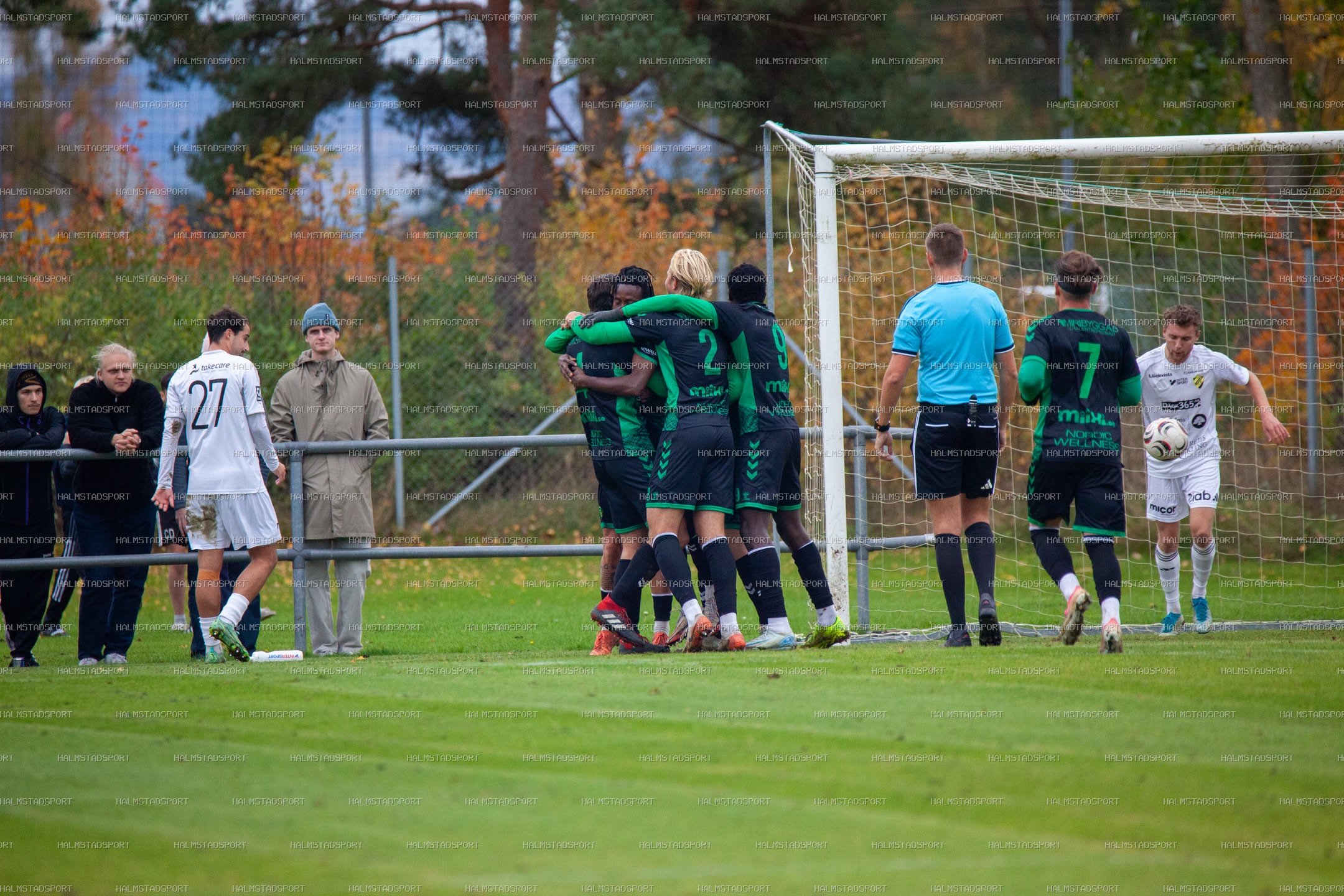 Laholms FK - BK Olympic · Foto: Halmstadsport