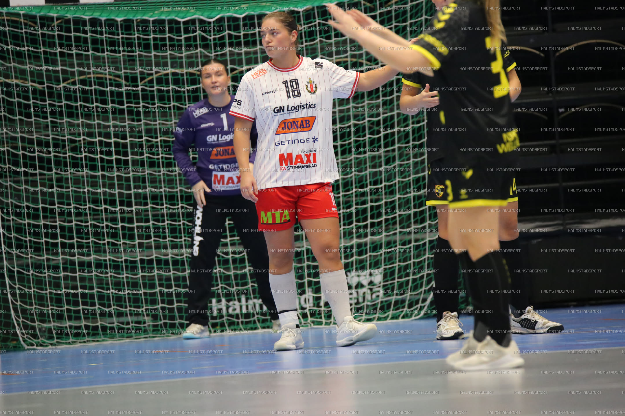 HK Drott - Kärra HF · Foto: Halmstadsport