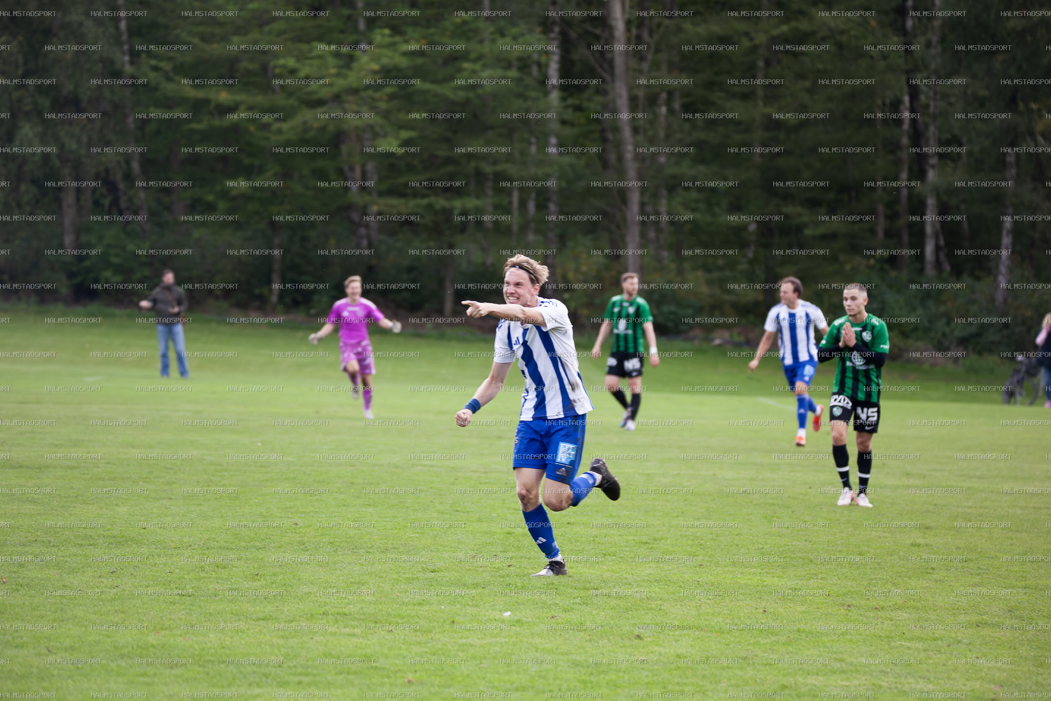 IF Centern - Högaborgs BK · Foto: Halmstadsport