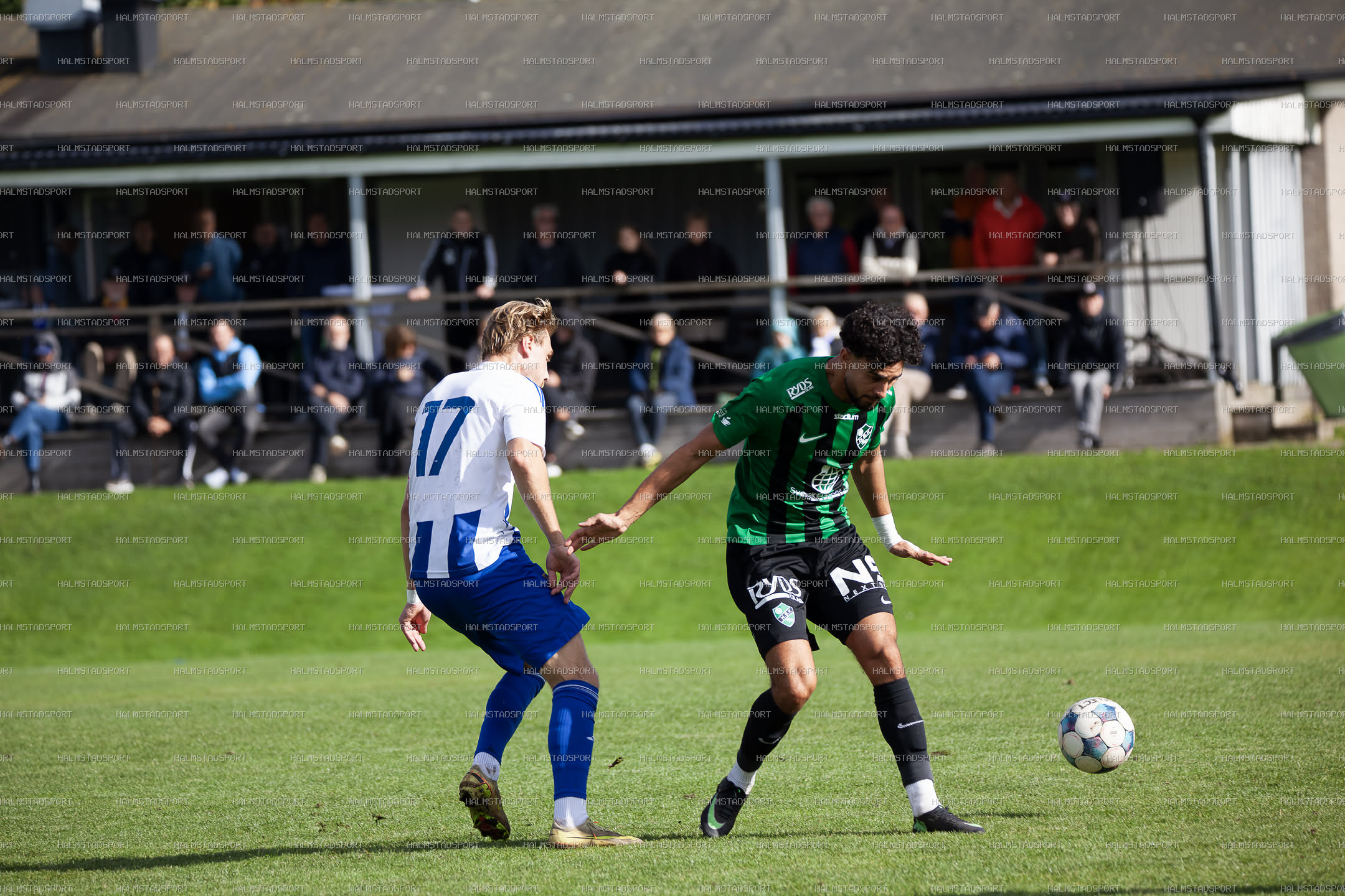 IF Centern - Högaborgs BK · Foto: Halmstadsport