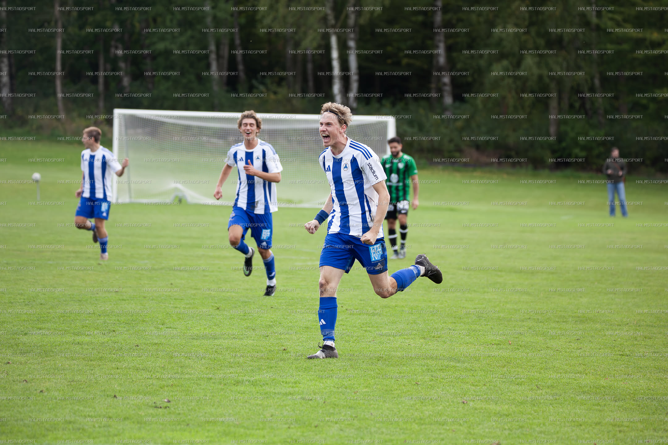 IF Centern - Högaborgs BK · Foto: Halmstadsport