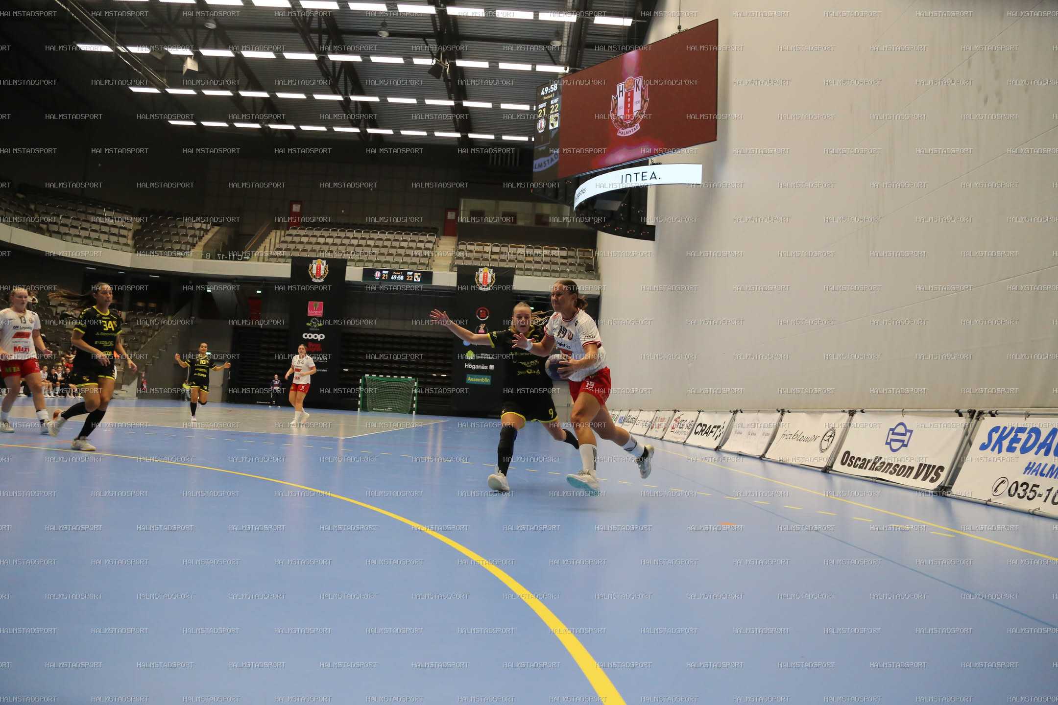 HK Drott - Kärra HF · Foto: Halmstadsport