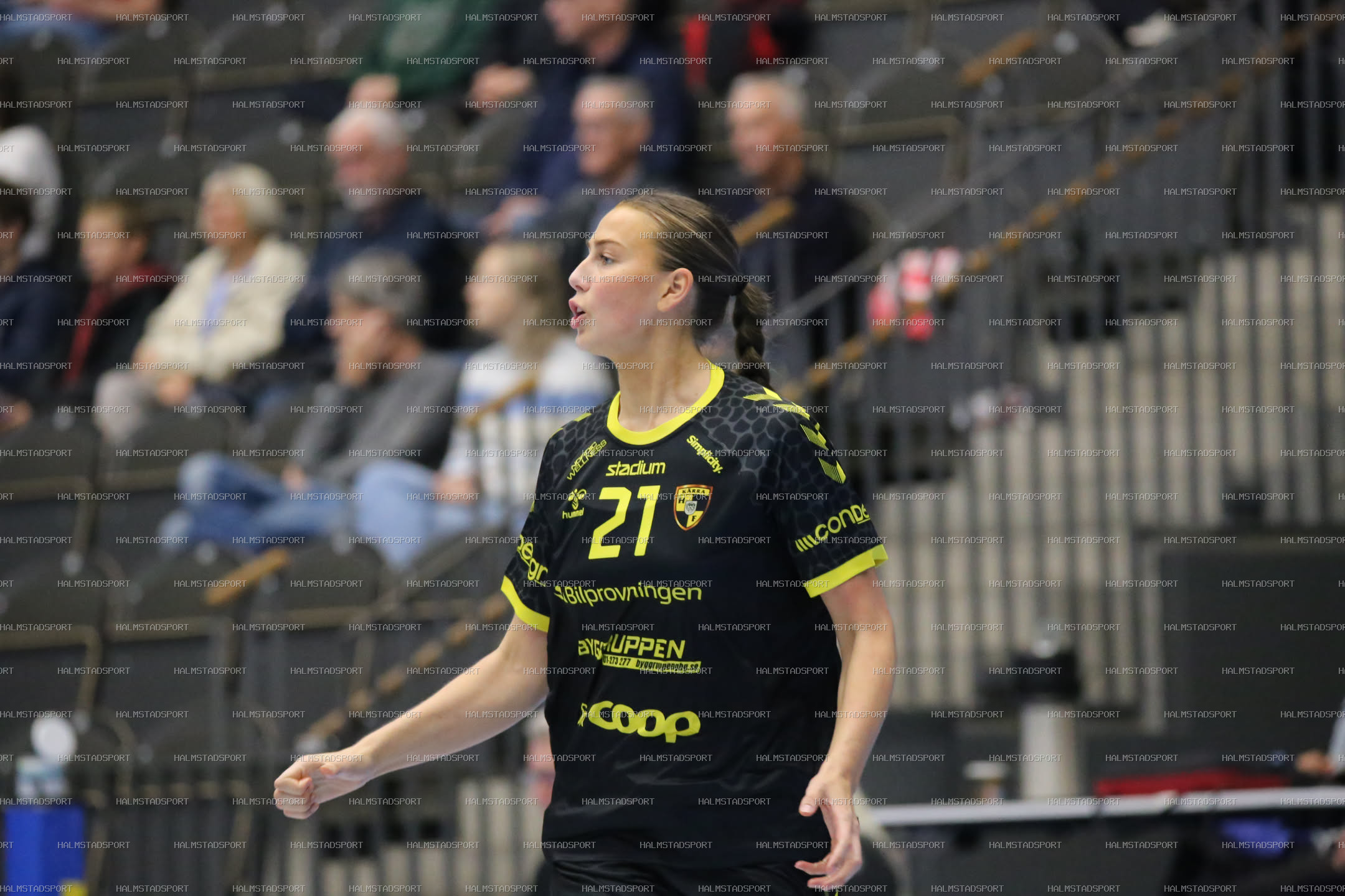HK Drott - Kärra HF · Foto: Halmstadsport