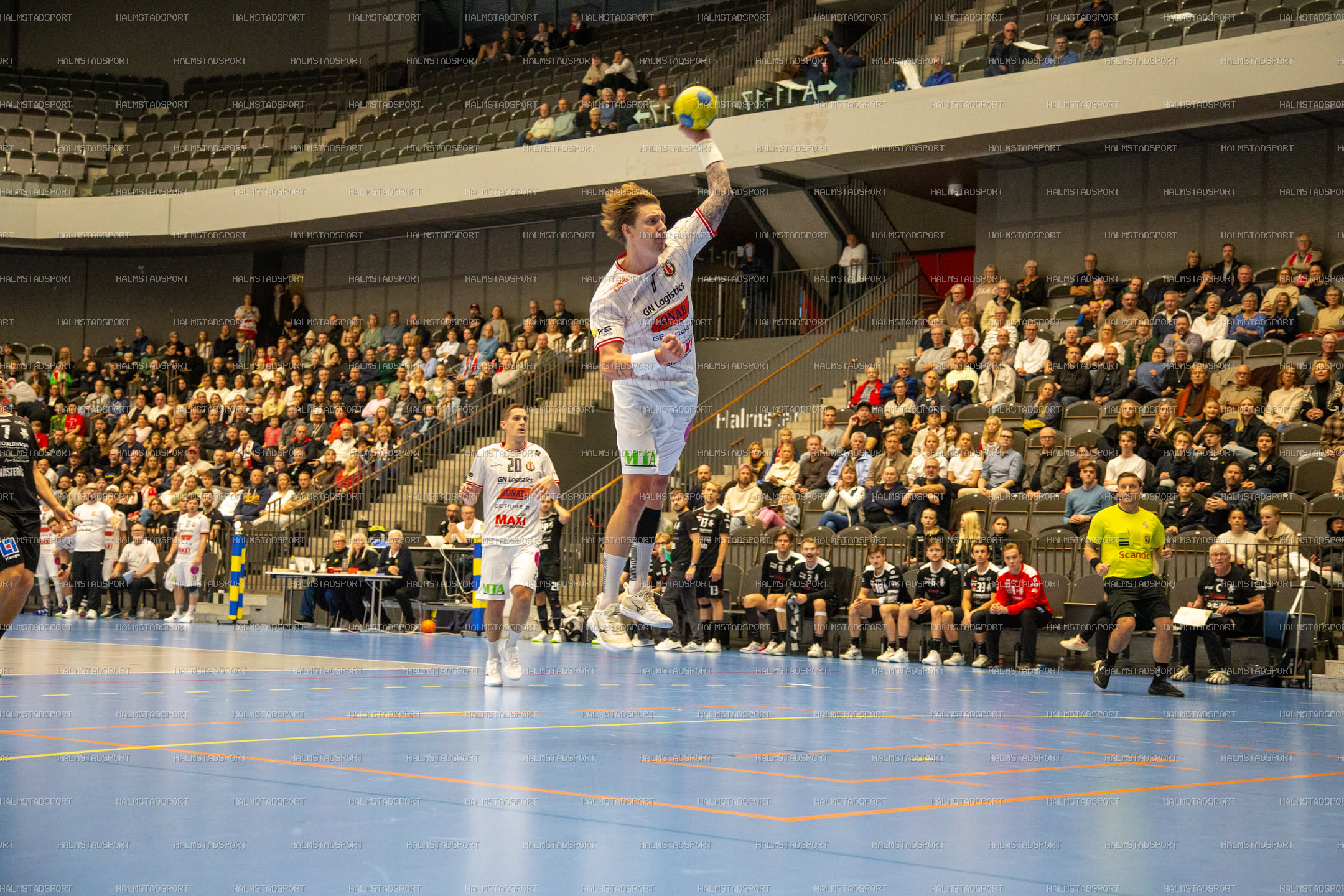 HK Drott - Västerås / Irsta HK Herr · Foto: Halmstadsport