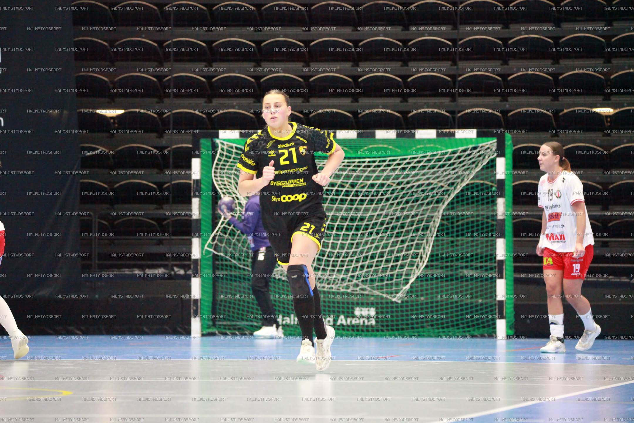 HK Drott - Kärra HF · Foto: Halmstadsport