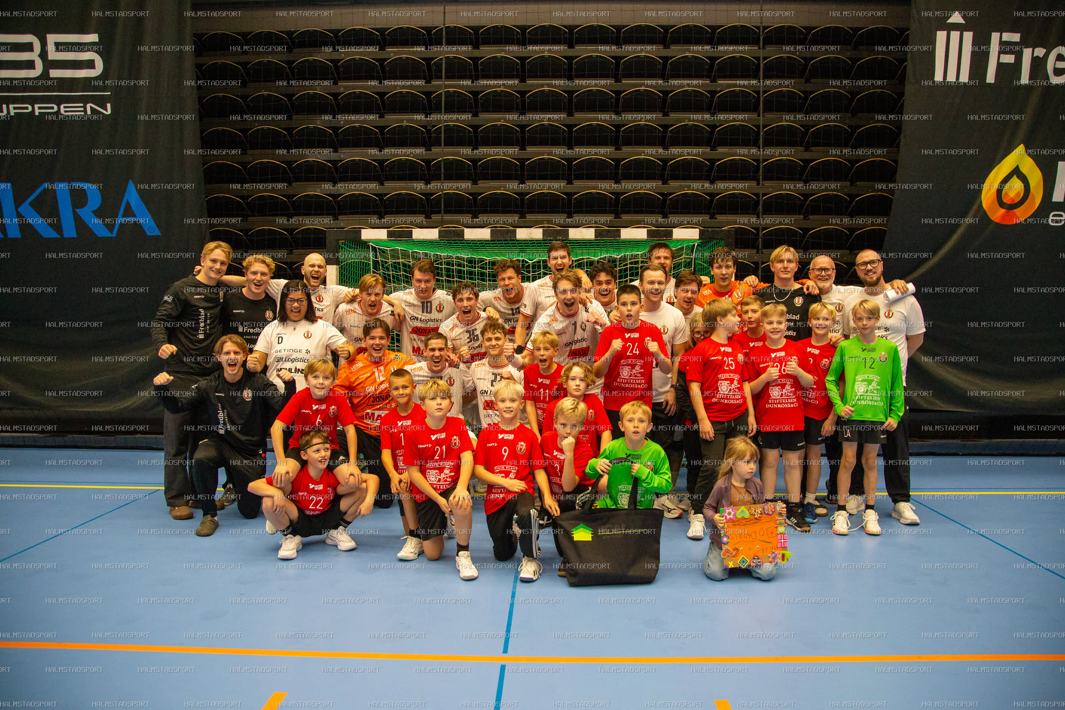 HK Drott - Västerås / Irsta HK Herr · Foto: Halmstadsport