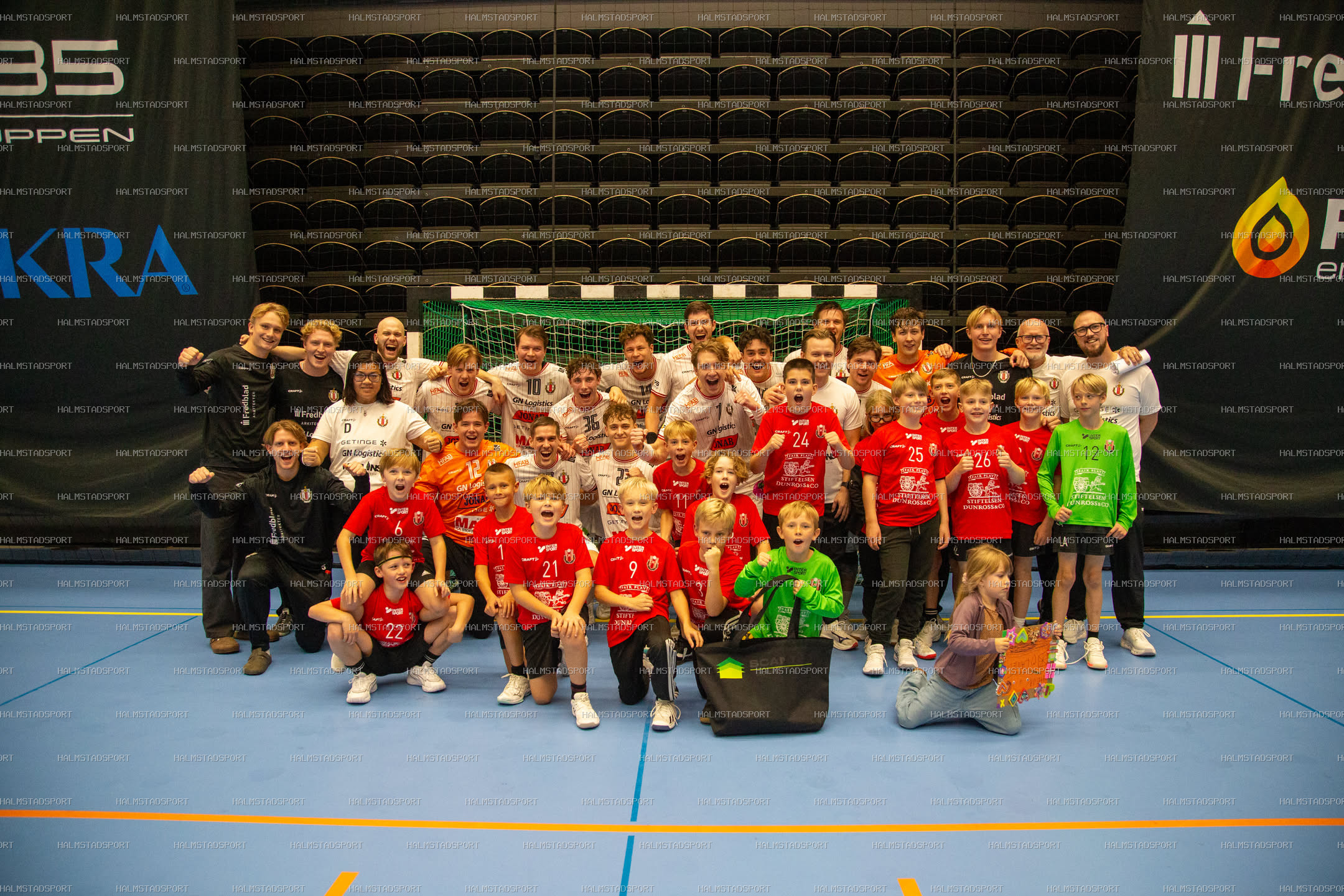 HK Drott - Västerås / Irsta HK Herr · Foto: Halmstadsport