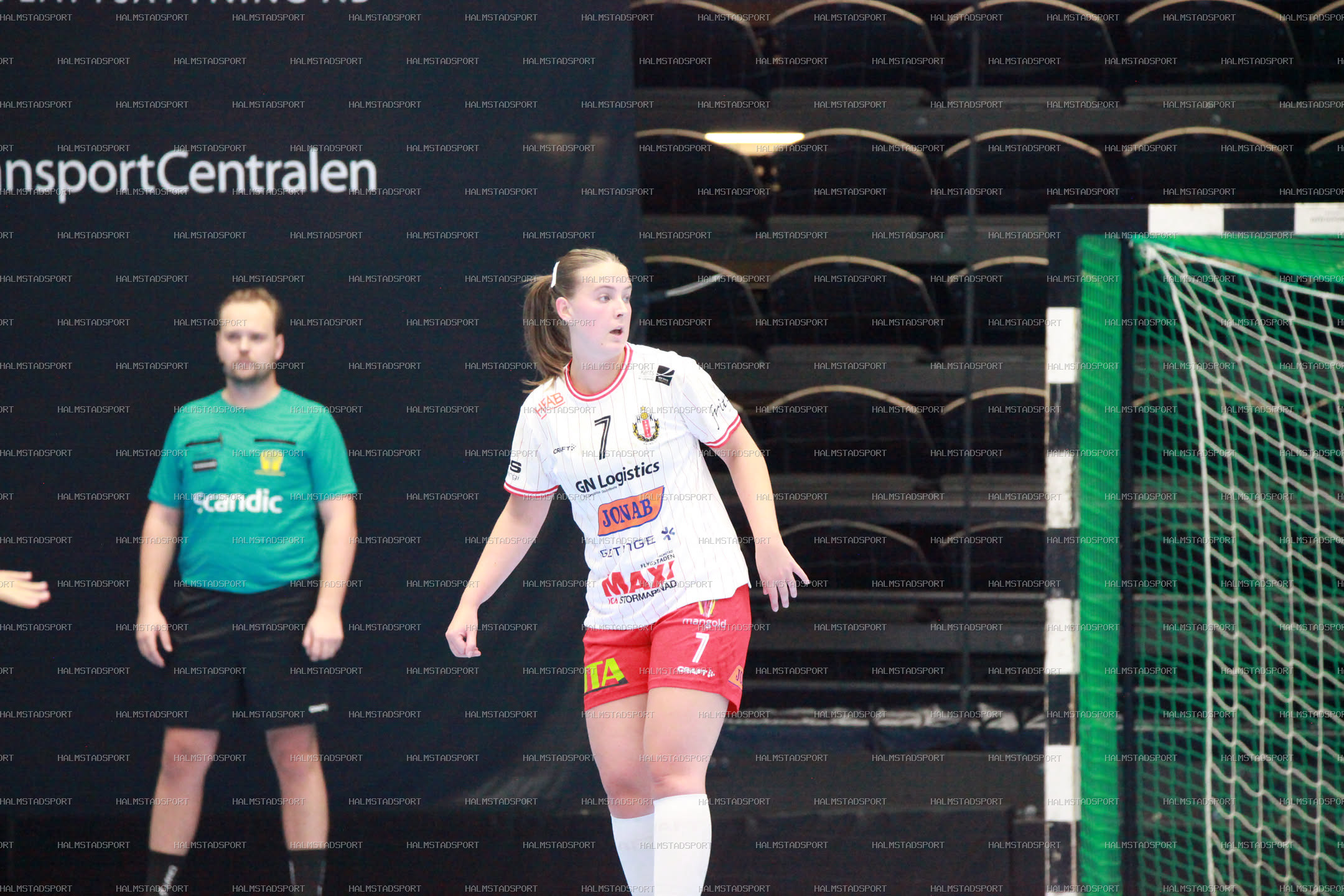 HK Drott - Kärra HF · Foto: Halmstadsport