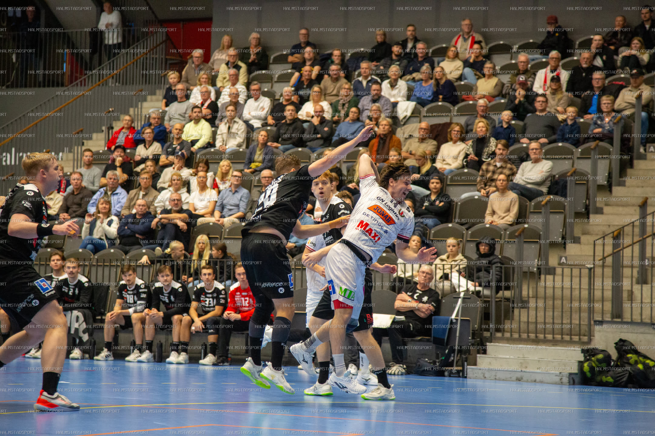 HK Drott - Västerås / Irsta HK Herr · Foto: Halmstadsport