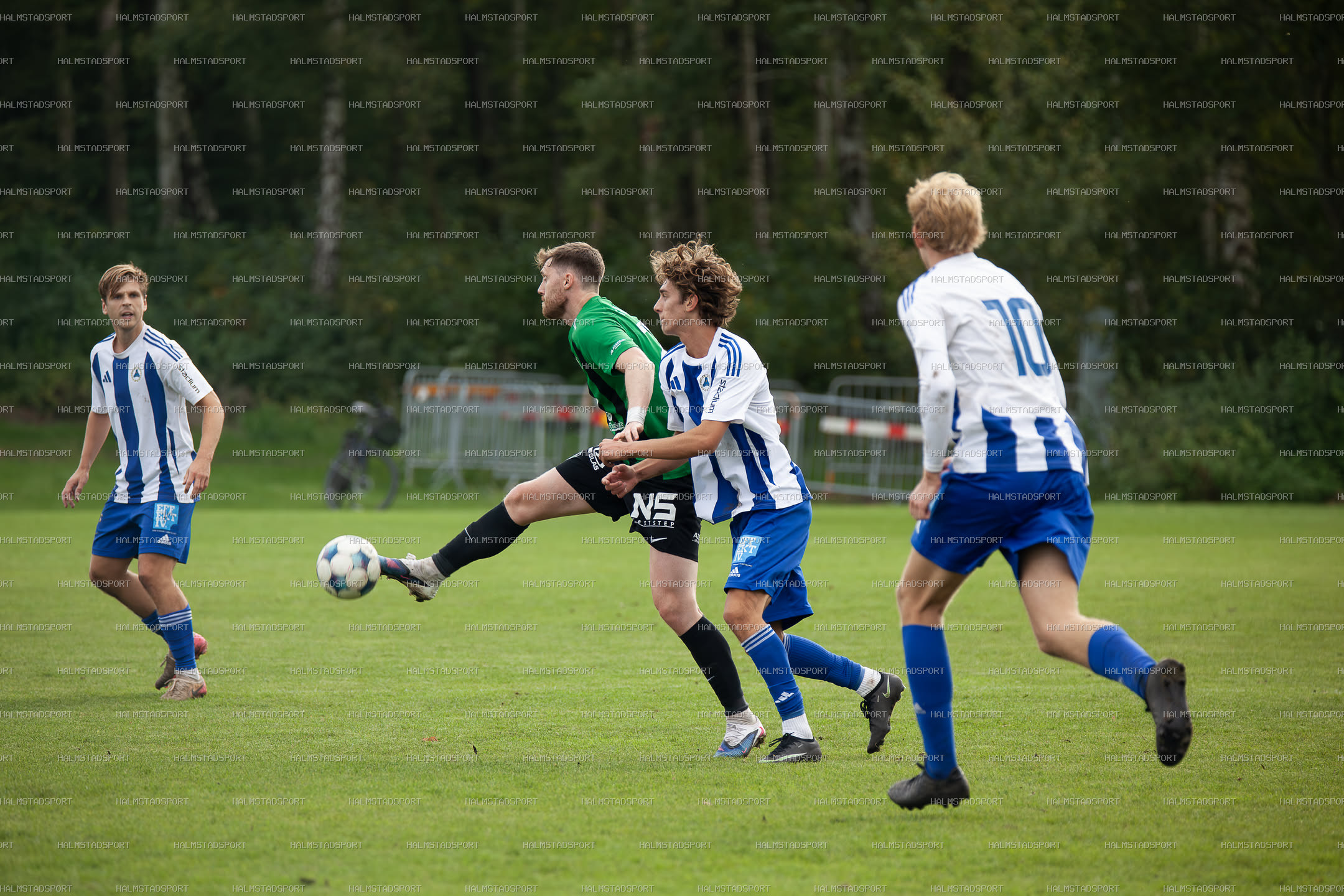 IF Centern - Högaborgs BK · Foto: Halmstadsport